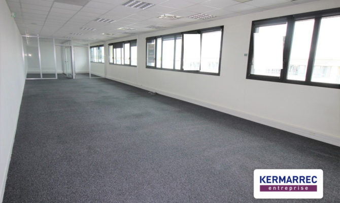 location Bureaux 108.00 m²