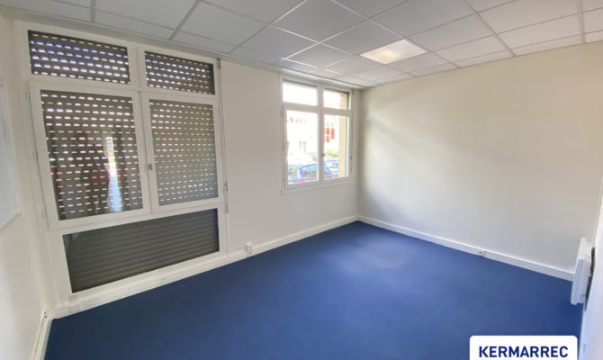 location Bureaux 159.00 m²