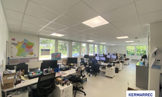 location Bureaux 129.00 m²