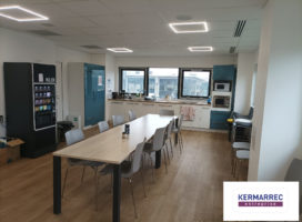 location Bureaux 323.00 m² Nantes 44