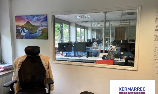 achat Bureaux 680.00 m²