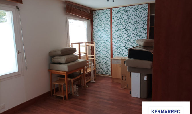 location Bureaux 80.00 m²