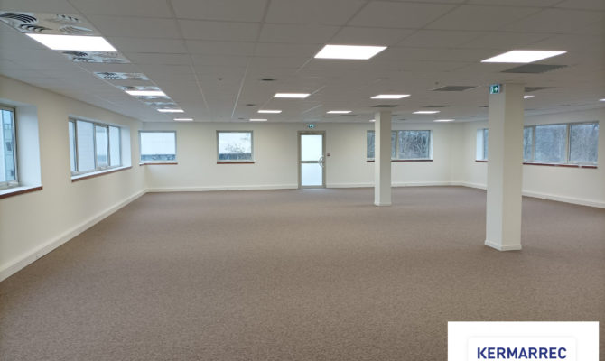 achat Bureaux 189.00 m²