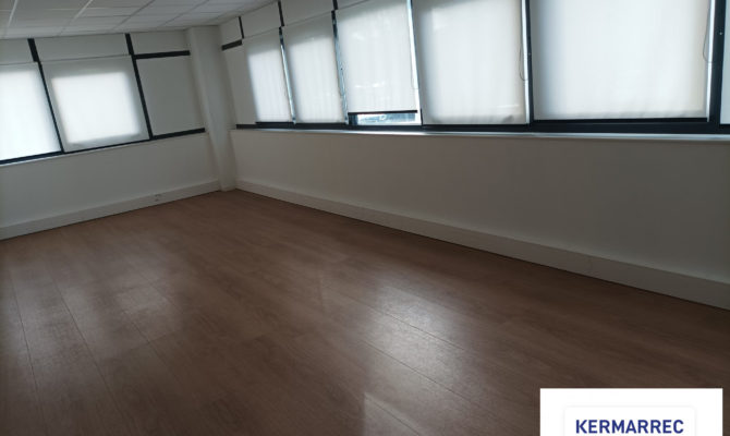 location Bureaux 522.00 m²