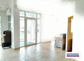 location Local d'activité 300.00 m² Melesse 35