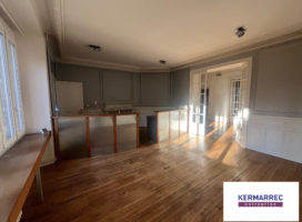 location Bureaux 317.00 m² Nantes 44