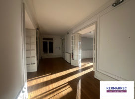 location Bureaux 317.00 m² Nantes 44