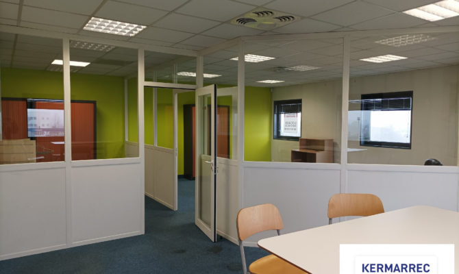 location Bureaux 200.00 m²