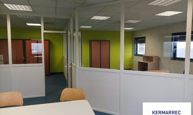 achat Bureaux 180.00 m²