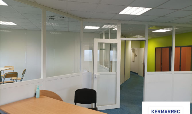 achat Bureaux 180.00 m²