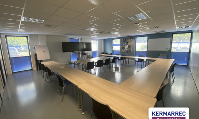 location Bureaux 550.00 m²