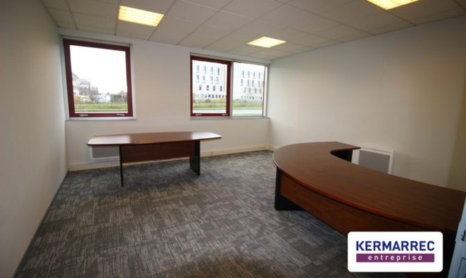 location Bureaux 75.00 m²