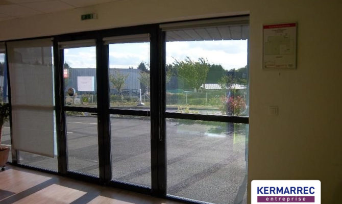 location Bureaux 150.00 m²
