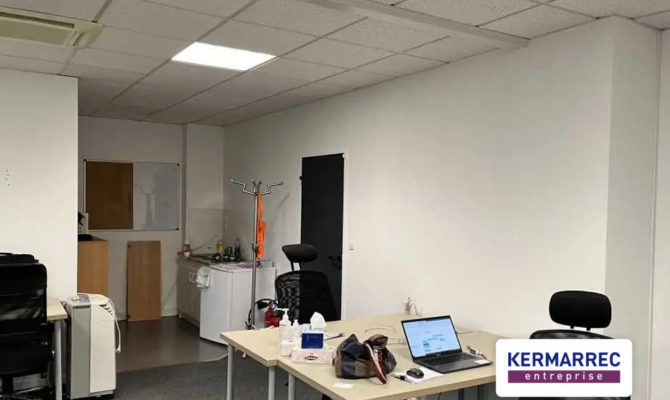 location Bureaux 70.00 m²