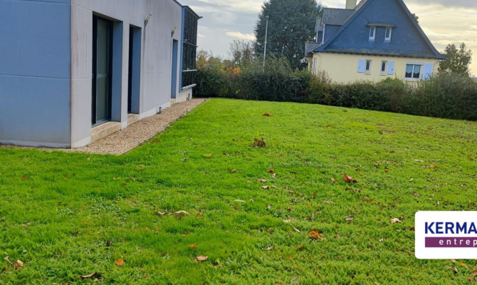 location Bureaux 123.00 m²