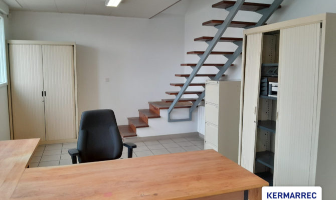 location Local d'activité 1525.00 m²