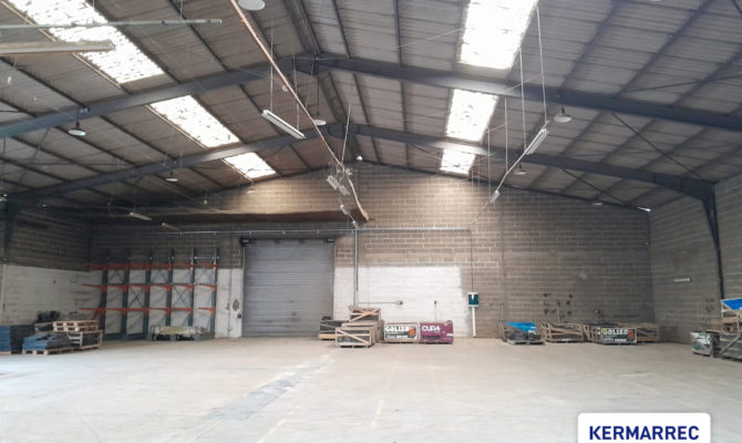 location Local d'activité 1525.00 m²