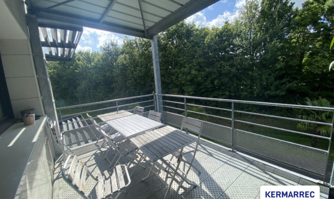 location Bureaux 114.00 m²