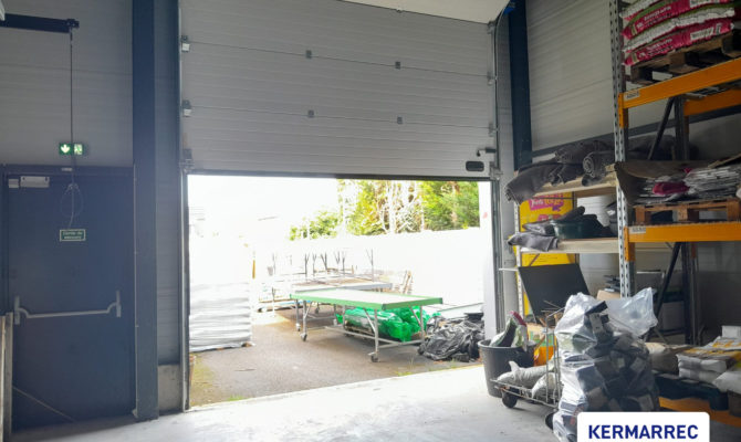location Local d'activité 1000.00 m²