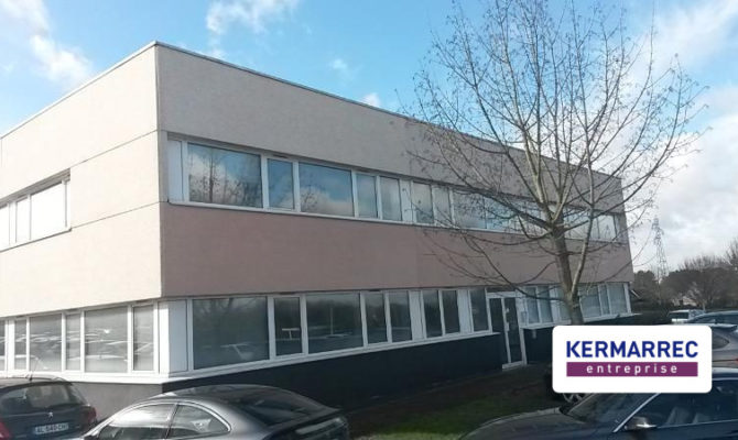 achat Bureaux 393.00 m²