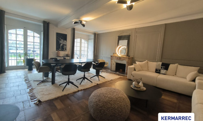 location Bureaux 140.00 m²