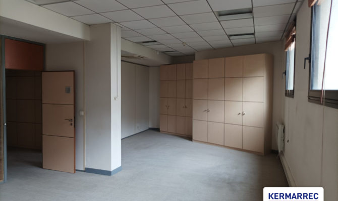 achat Bureaux 442.00 m²