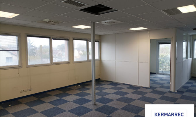 achat Bureaux 150.00 m²