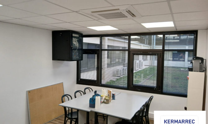 location Bureaux 125.22 m²