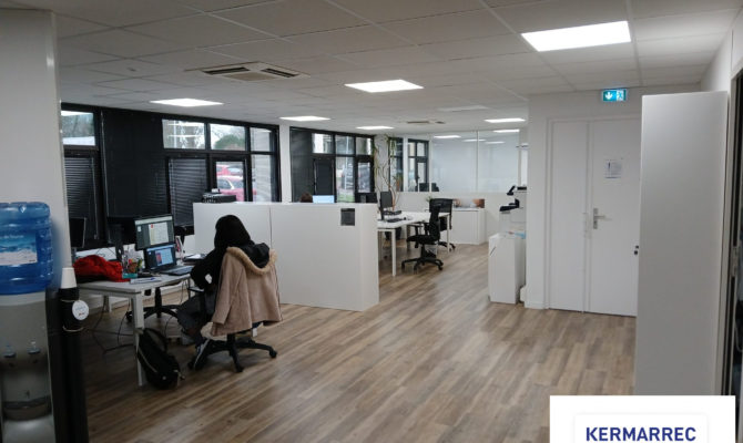 location Bureaux 125.22 m²