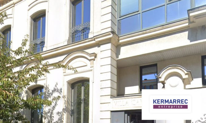 achat Bureaux 204.00 m²