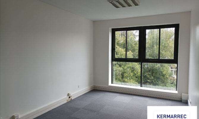 achat Bureaux 204.00 m²