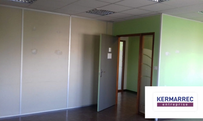 location Bureaux 665.00 m²