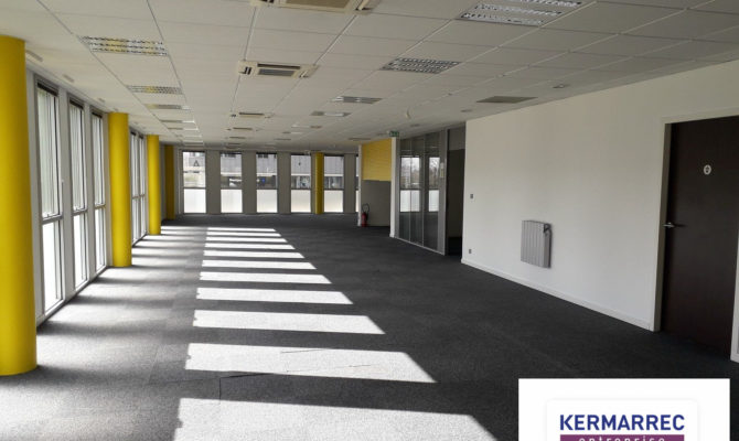 location Bureaux 1694.00 m²