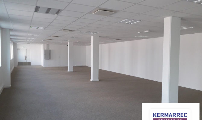 location Bureaux 212.00 m²