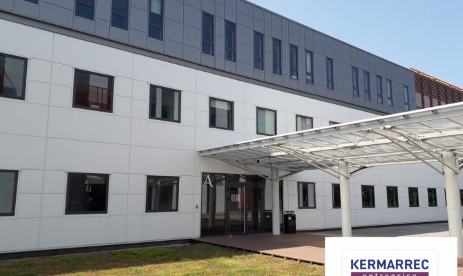 location Bureaux 212.00 m²
