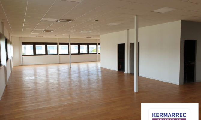 location Bureaux 375.00 m²