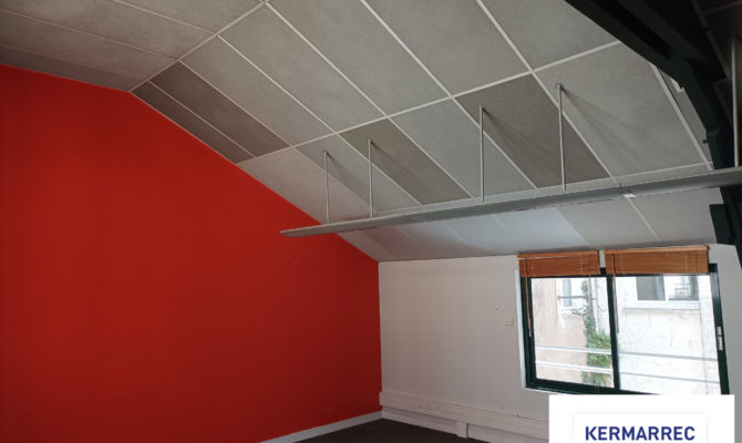 location Bureaux 135.00 m²