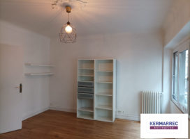 location Bureaux 136.00 m² Nantes 44