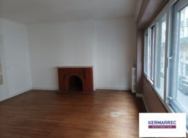 location Bureaux 136.00 m² Nantes 44