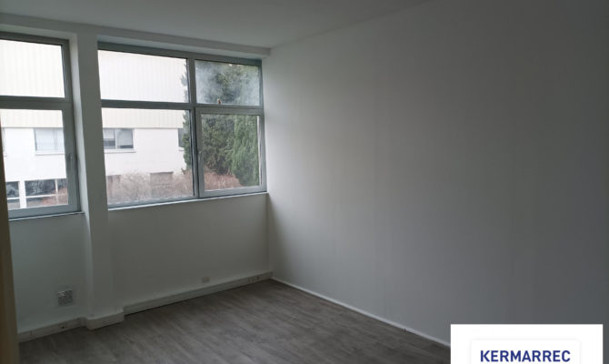 location Bureaux 85.00 m²