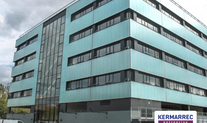 achat Bureaux 209.00 m²