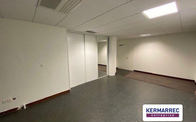 achat Bureaux 209.00 m²