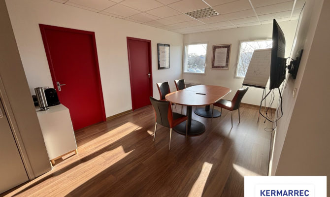 location Bureaux 83.50 m²