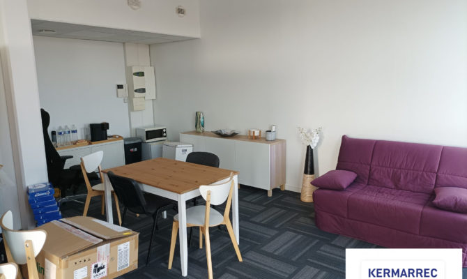 achat Bureaux 97.00 m²