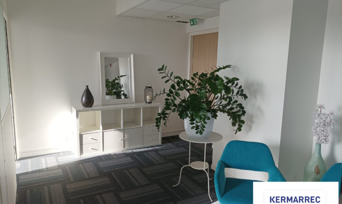 achat Bureaux 97.00 m²