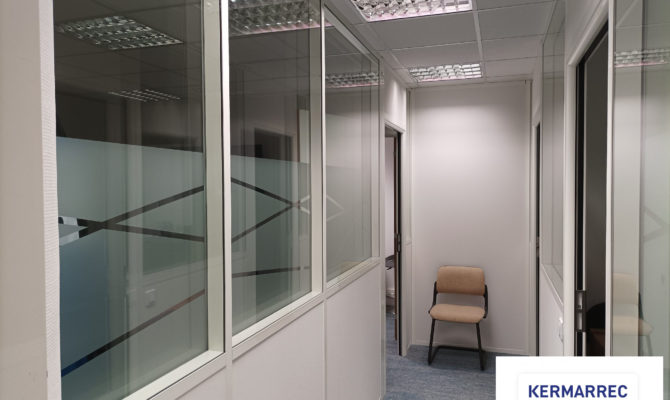 location Bureaux 142.00 m²