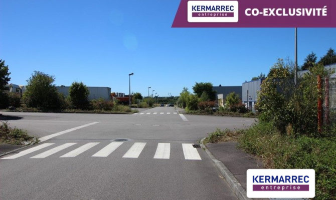location Local d'activité 180.00 m²