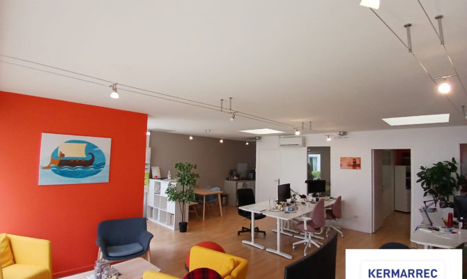 location Bureaux 84.00 m²