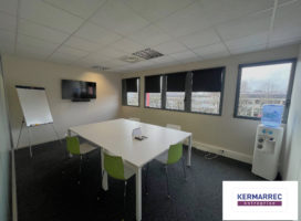 location Bureaux 113.00 m² Saint-Herblain 44