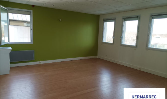 achat Bureaux 254.00 m²